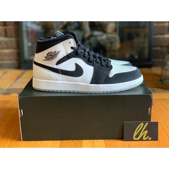 Sz 12 Air Jordan 1 Mid "Diamond Shorts" - Picture 3 of 7